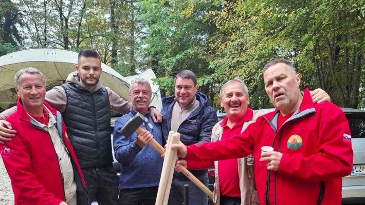 KOSTANJEV PIKNIK VELENJSKIH BRIGADIRJEV