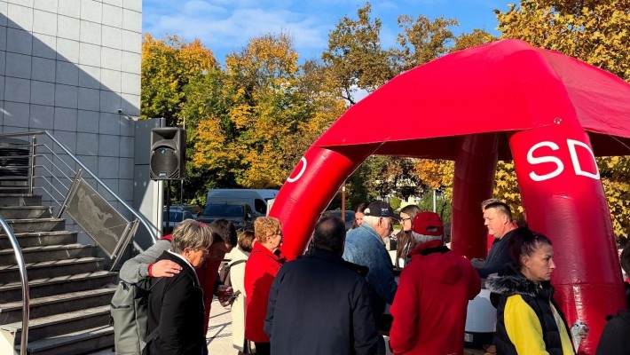 TRADICIONALNI KOSTANJEV PIKNIK