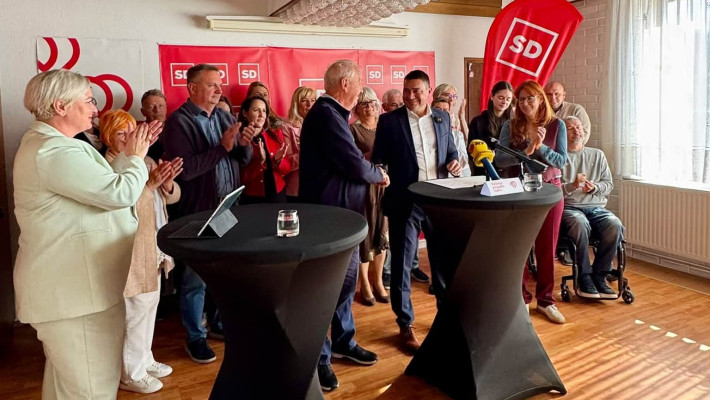 SOCIALNI DEMOKRATI V BOJ ZA NOV MANDAT S PETROM DERMOLOM IN OSVEŽENO LISTO ZA OBČINSKI SVET